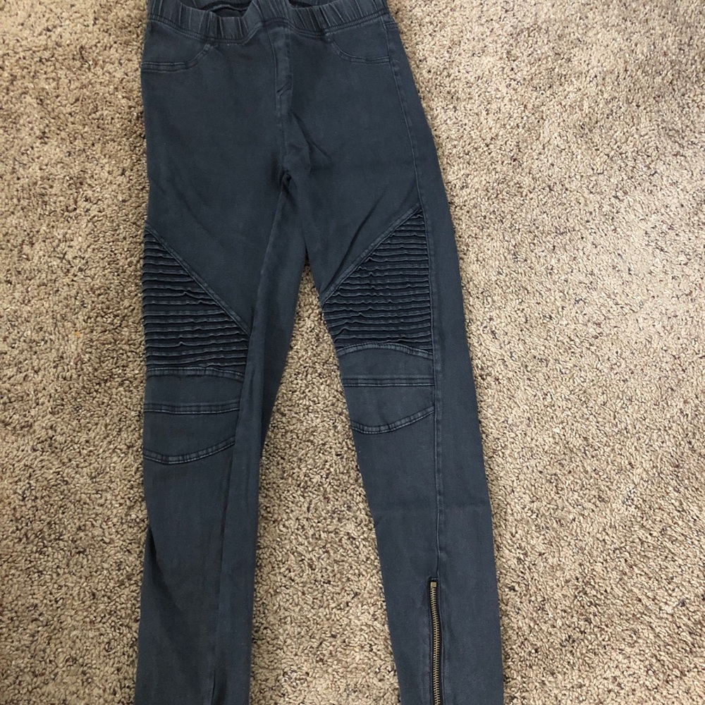 Gray jegging